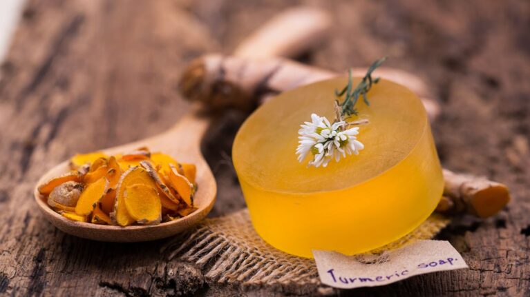 turmeric soap benefits